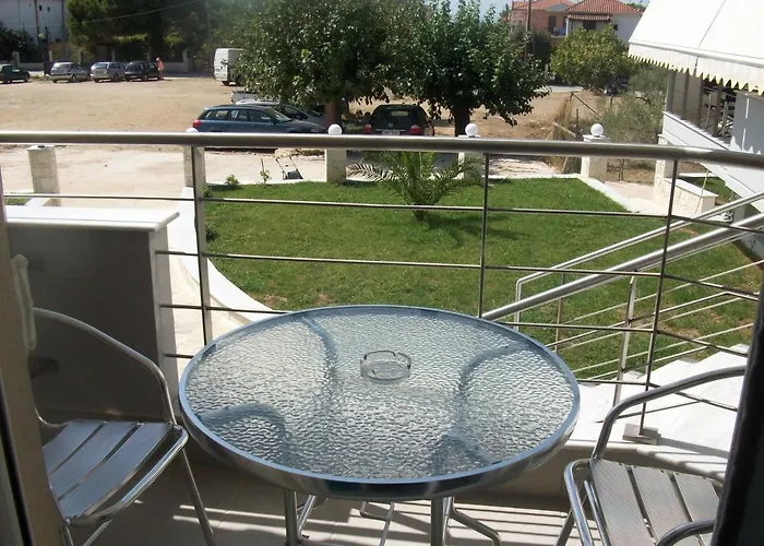 Mavridis 2